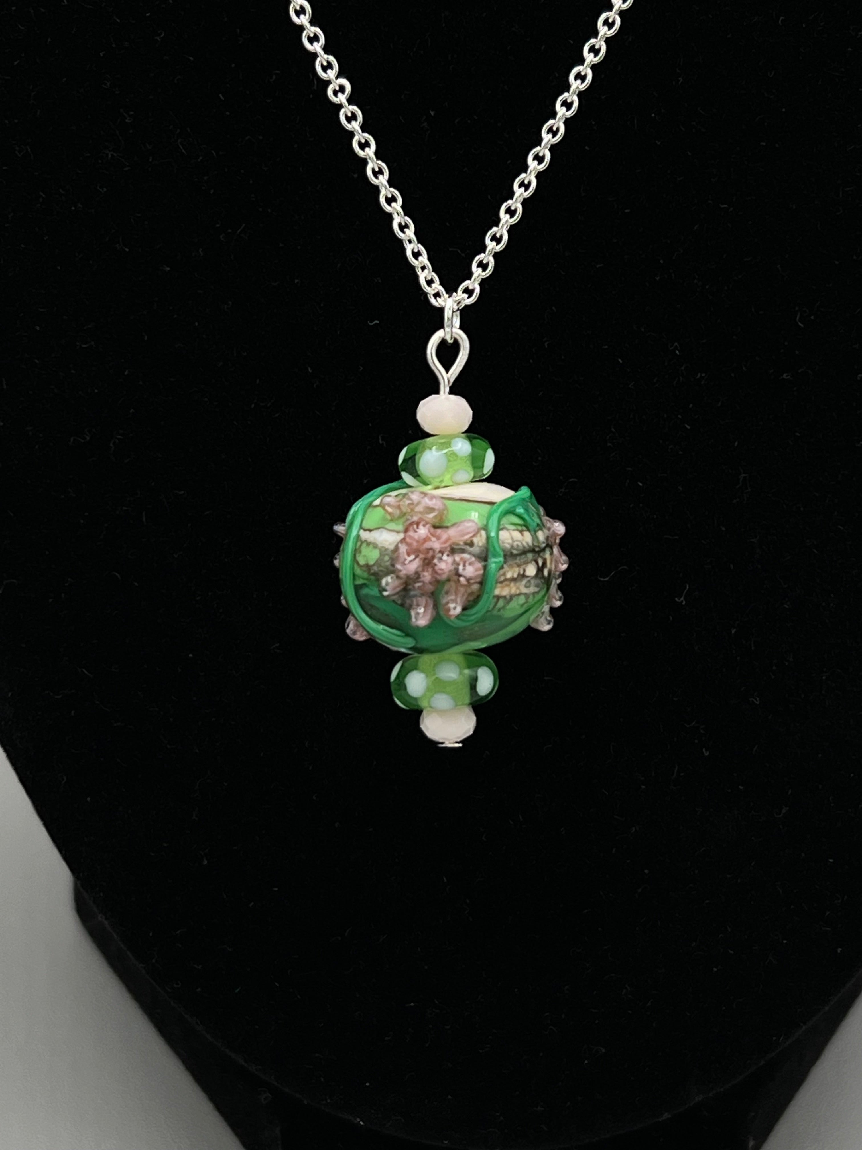 Exclusive Handcrafted Grapevine Flamework Bead Pendant Necklace - Art Glass Haven