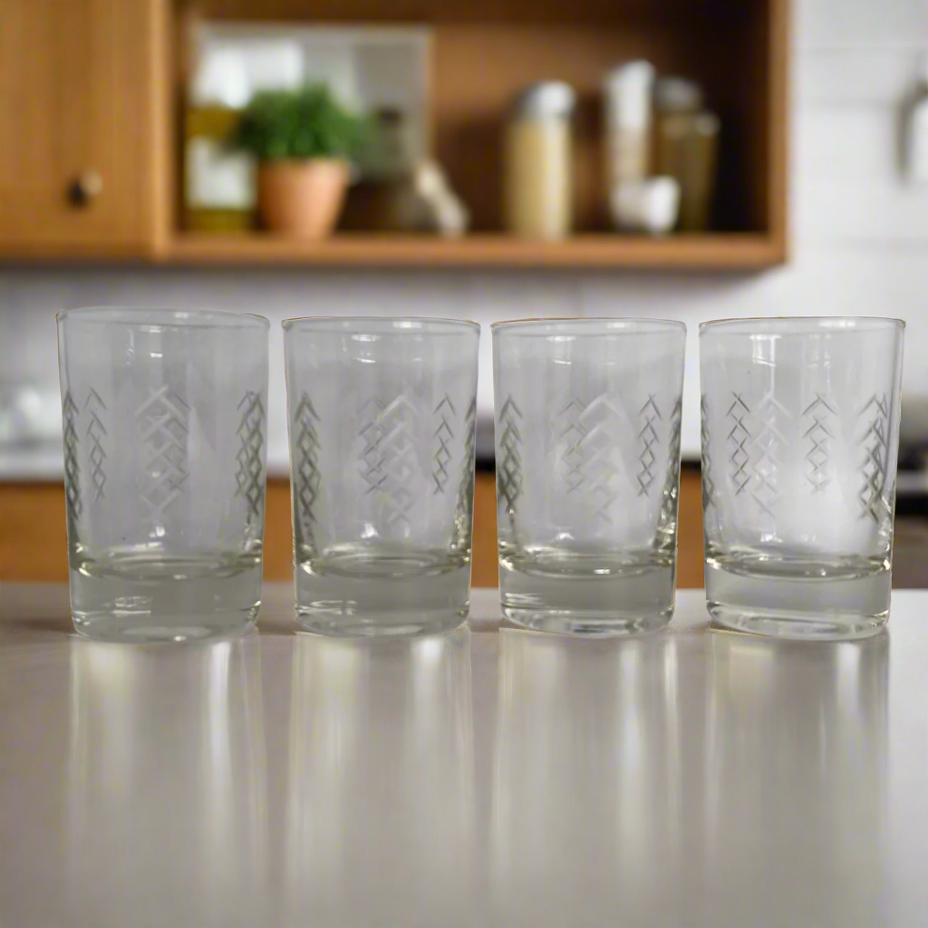 Vintage Javit Crystal Etched Juice Glasses (Set of 4) - Art Glass Haven